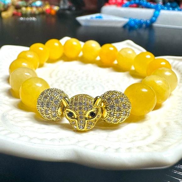 Jewelry - 10mm Honey Calcite Stone, Leopard Cubic Zirconia Bracelet 🐆😍💛